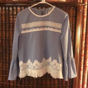 Tahari summer blouse